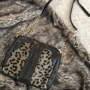 Kelsi dagger crossbody